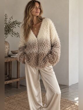 Melody Ombré Zip Up Teddy Curly Textured Korean Sweater